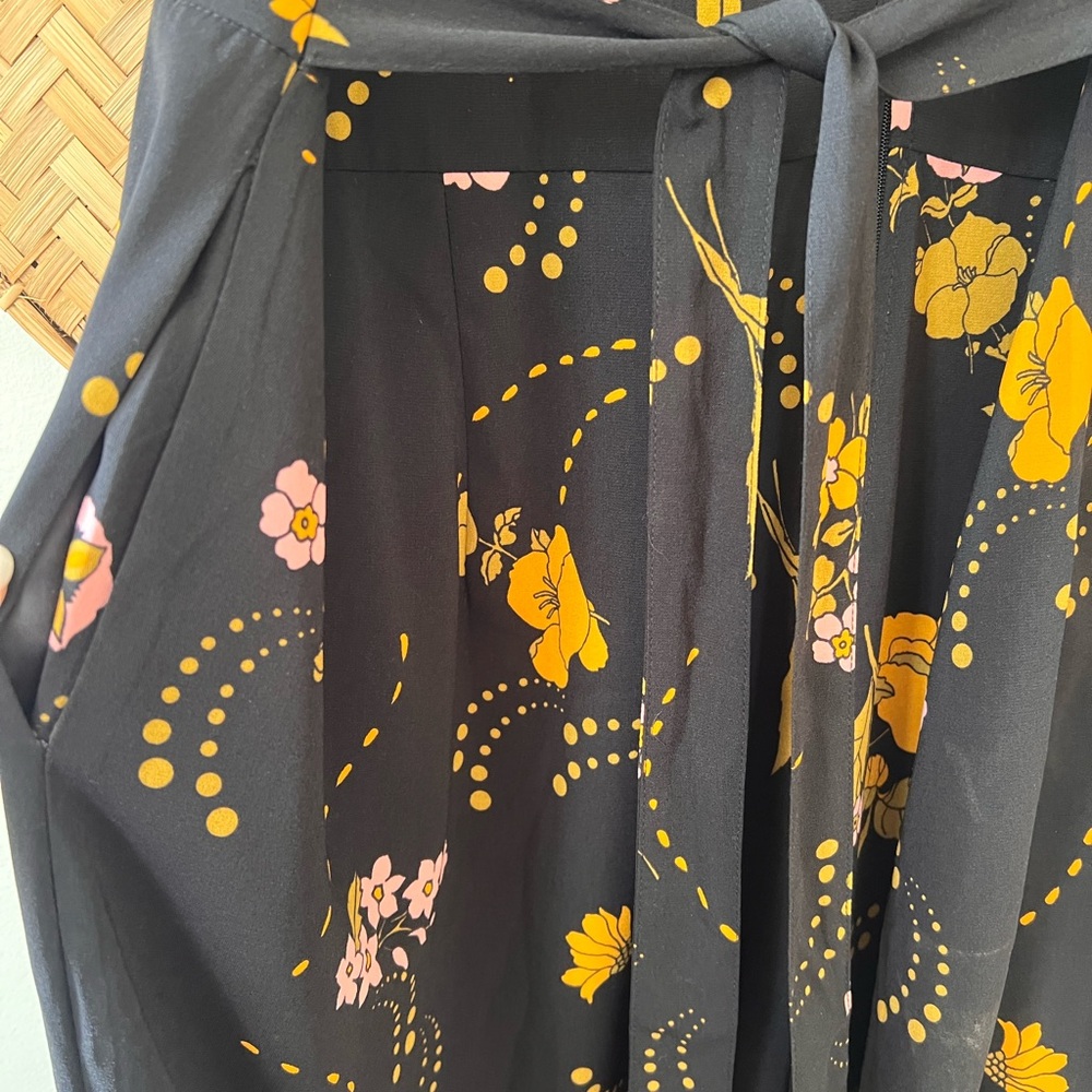 PLUS SIZE MODCLOTH VINTAGE STYLE EVERYTHING‎ & MORE BLACK FLORAL ROMPER JUMPSUIT - Picture 10 of 13